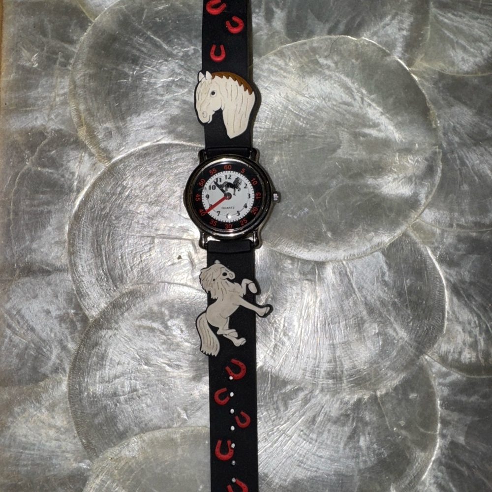 SOLO Time Horse Watch Kids Black Silicone Band Horse Fun Watch